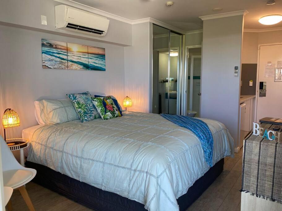 Alex Heads Beachfront Resort King Bed Studio Room Alexandra Headland Esterno foto