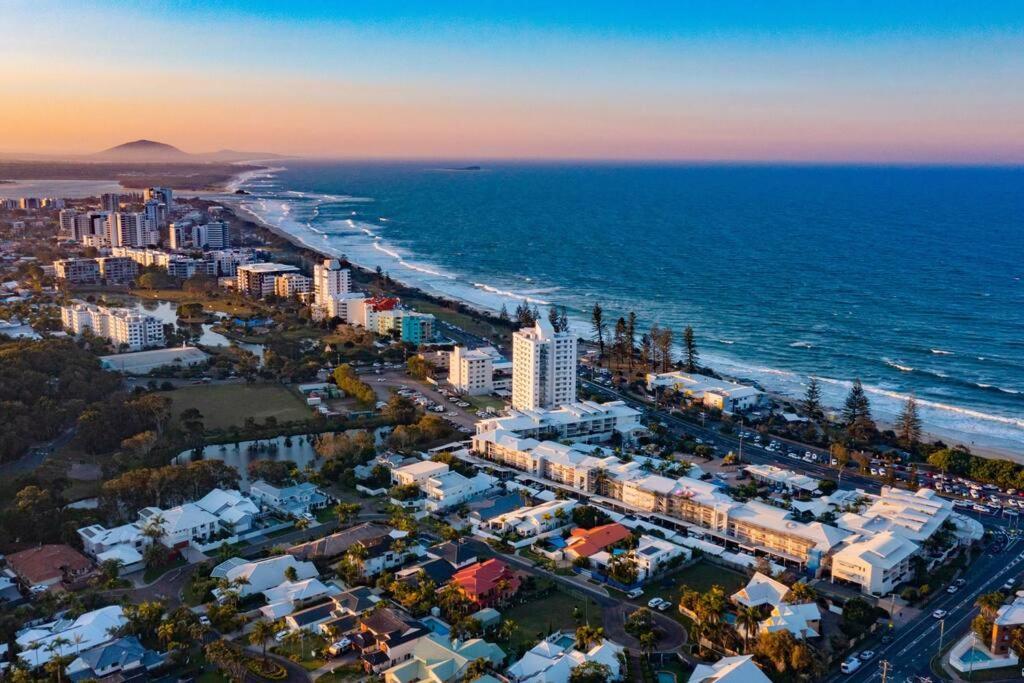 Alex Heads Beachfront Resort King Bed Studio Room Alexandra Headland Esterno foto