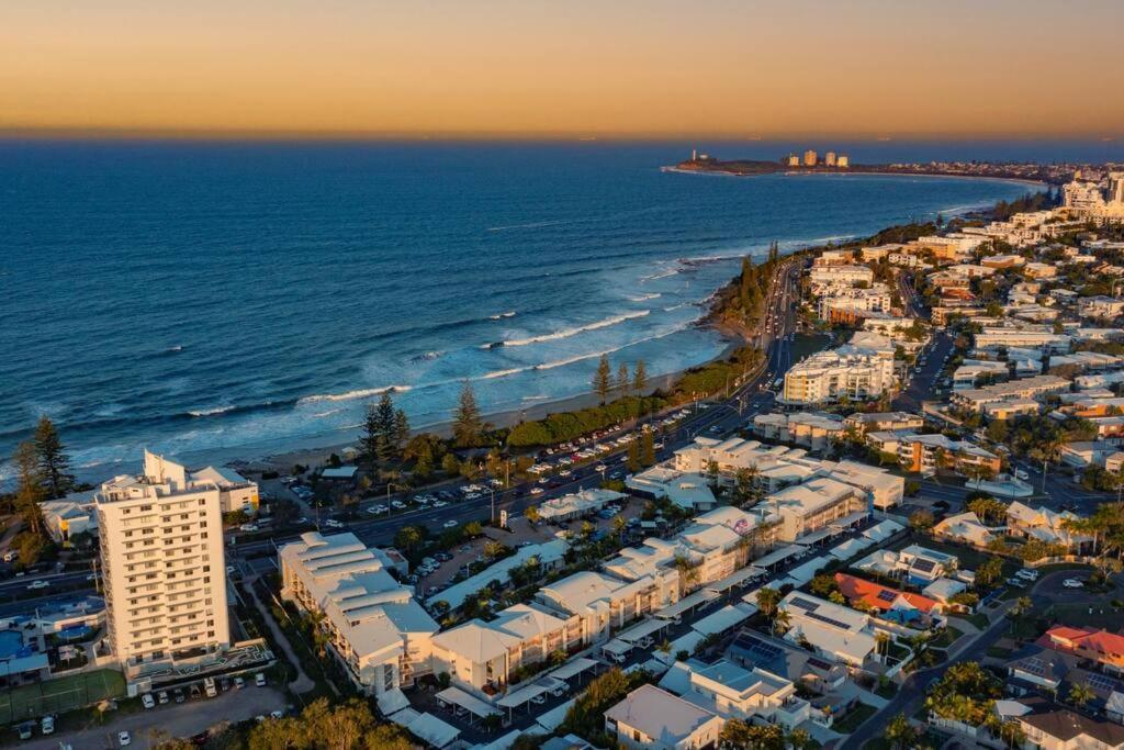 Alex Heads Beachfront Resort King Bed Studio Room Alexandra Headland Esterno foto